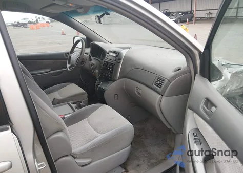 2006 Toyota Sienna Le z USA, uszkodzony, nr VIN 5TDZA23CX6S570874